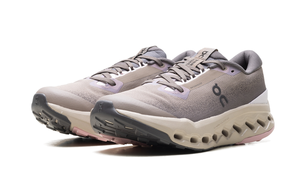 On Running Cloudsurfer Trail 2 WP WMNS "Cinder/Desert" 3WF30123318