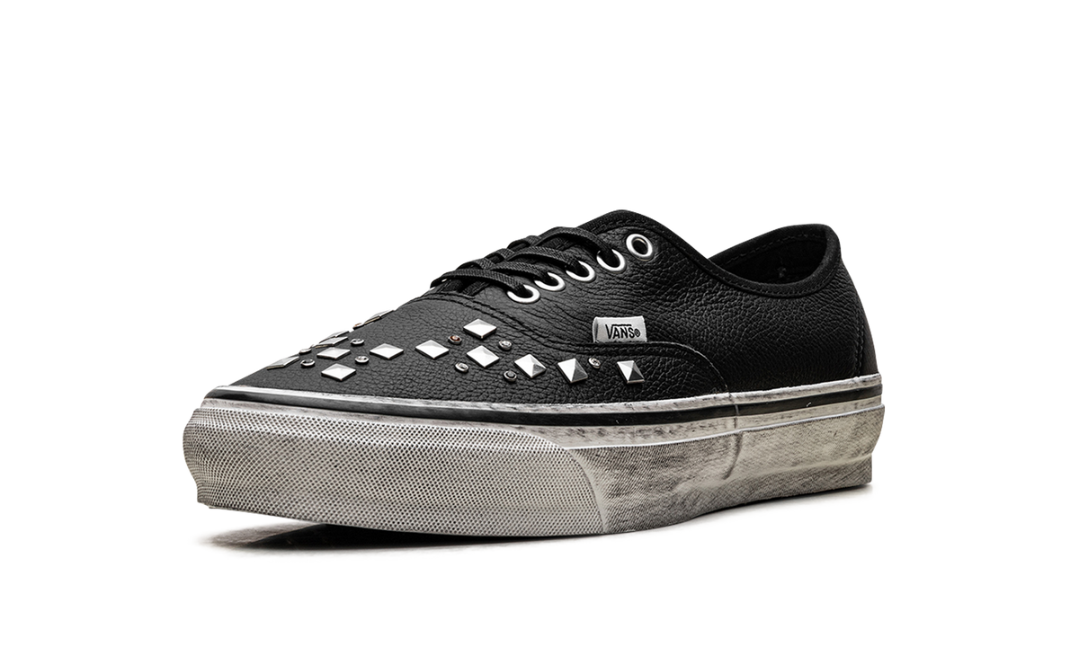 Vans Premium Authentic "Field Pack - Black" VN000D9NBLK