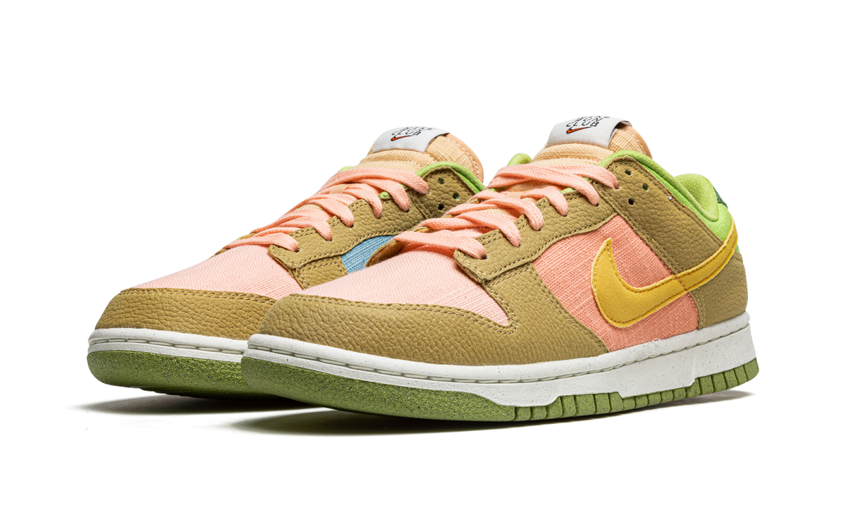Nike Dunk Low "Sun Club" DM0583 800