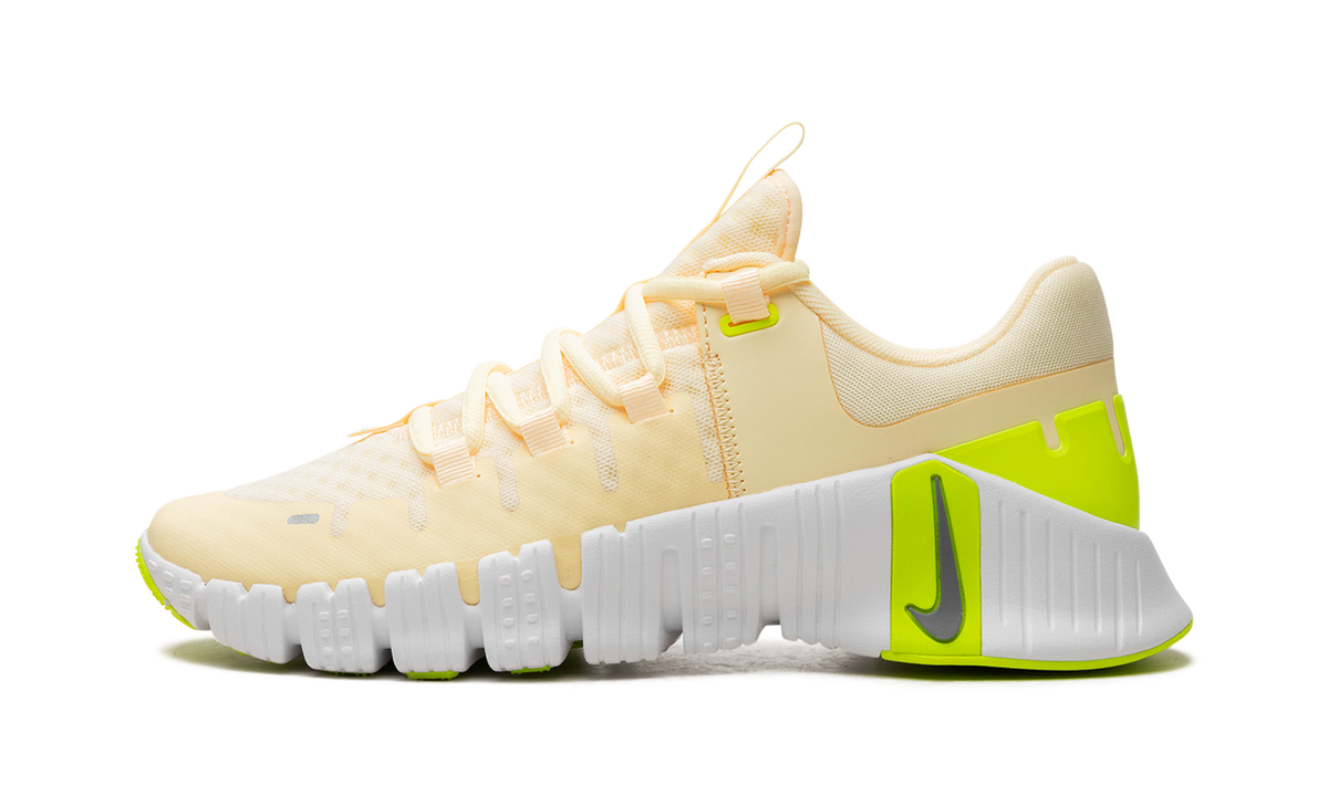Nike Free Metcon 5 WMNS "Citron Tint Volt" DV3950 800