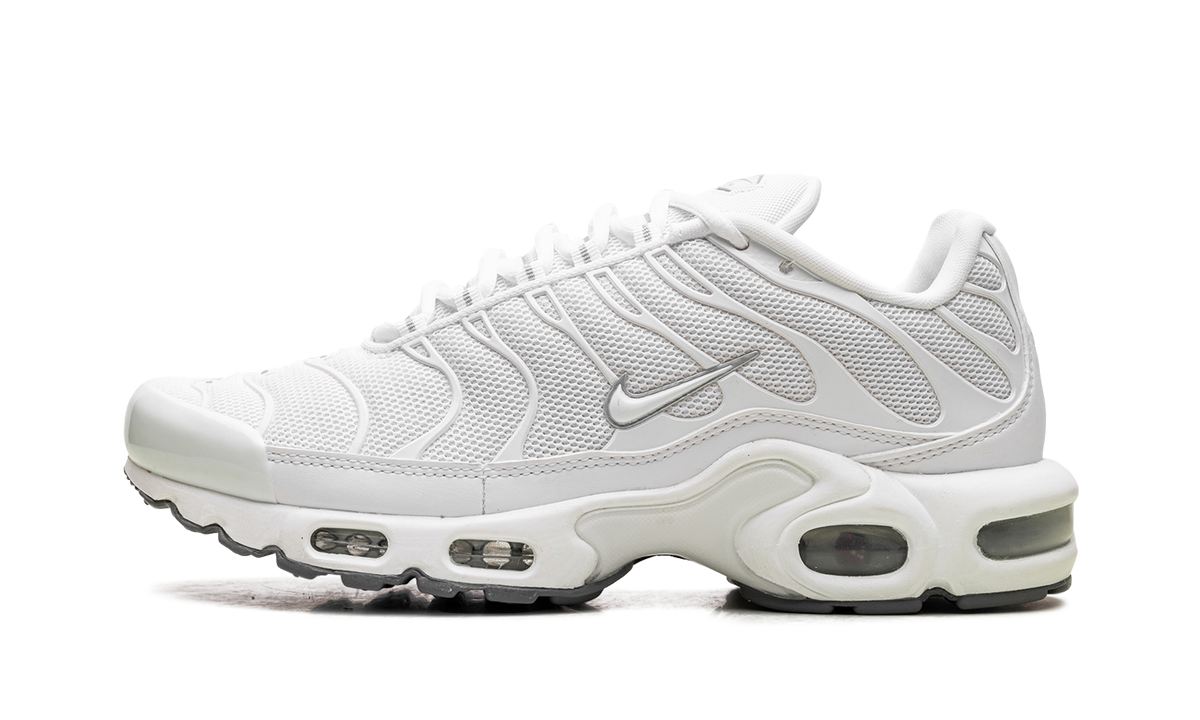 Nike Air Max Plus "Triple White" 604133 139