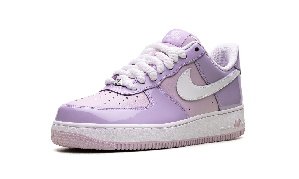 Nike Air Force 1 Low '07 LV8 "Hydrangeas Patent" HV9405 500