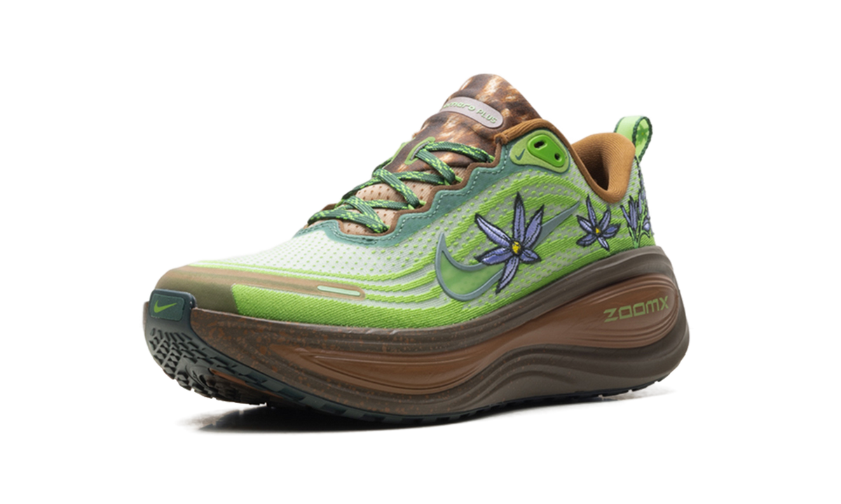 Nike Vomero Plus WMNS "Doernbecher" IO7687 921