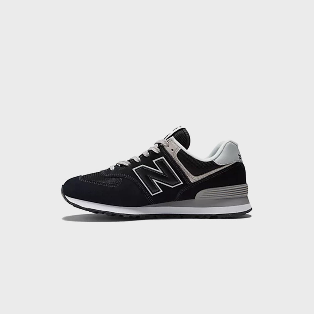 New Balance 574 Core - Black / White