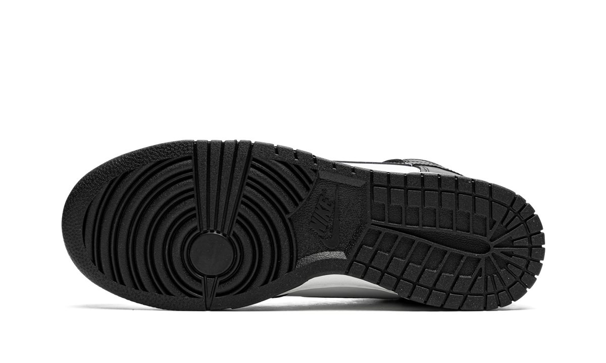 Nike Dunk High Retro "Panda - Black / White" DD1399 105