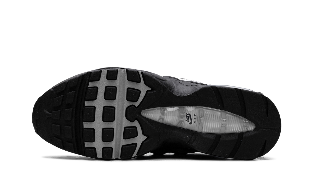 Nike Air Max 95 "Black / Metallic Silver" IB1667 003