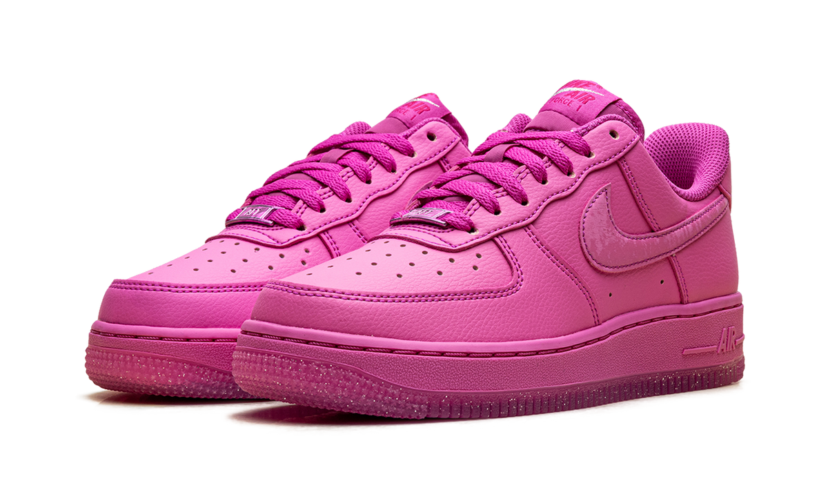 Nike Air Force 1 '07 WMNS "Fire Pink" IV4685 647