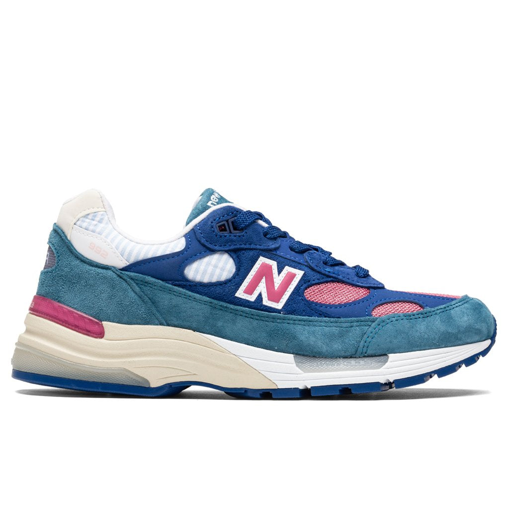 New Balance 992 - Blue/Pink