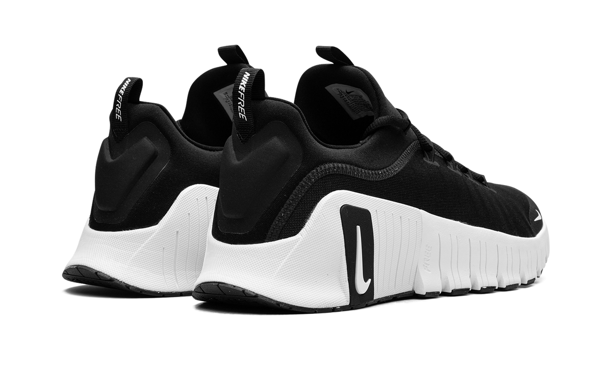 Nike Free Metcon 6 "Black / White" FJ7127 001