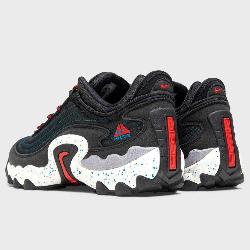 Nike ACG Air Skarn - Black/Habanero Red