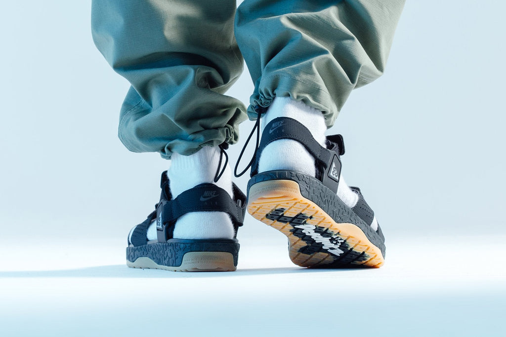 Nike ACG Deschutz Sandal - Off Noir/Black