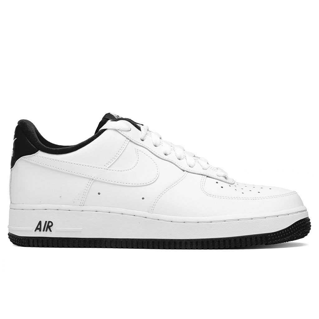 Nike Air Force 1 '07 - White/Black/White