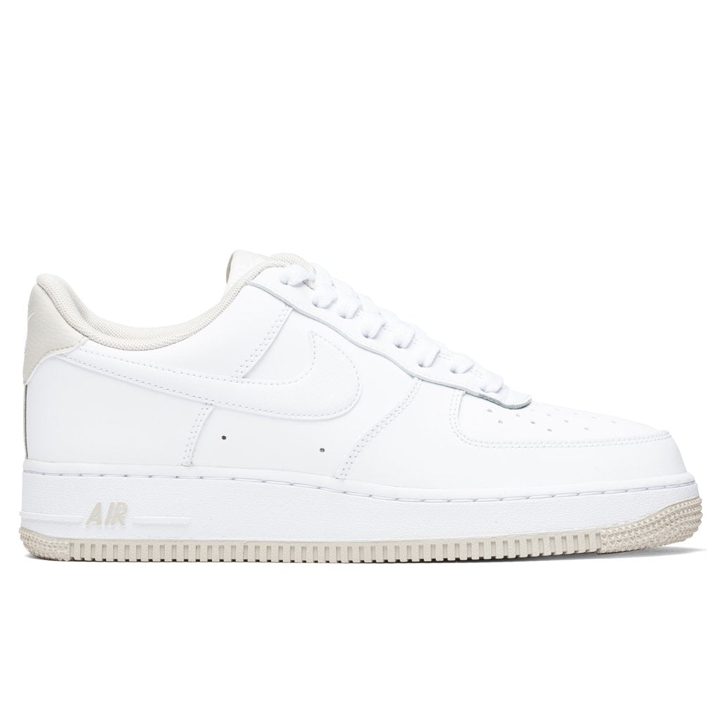 Nike Air Force 1 '07 - White/Light Bone