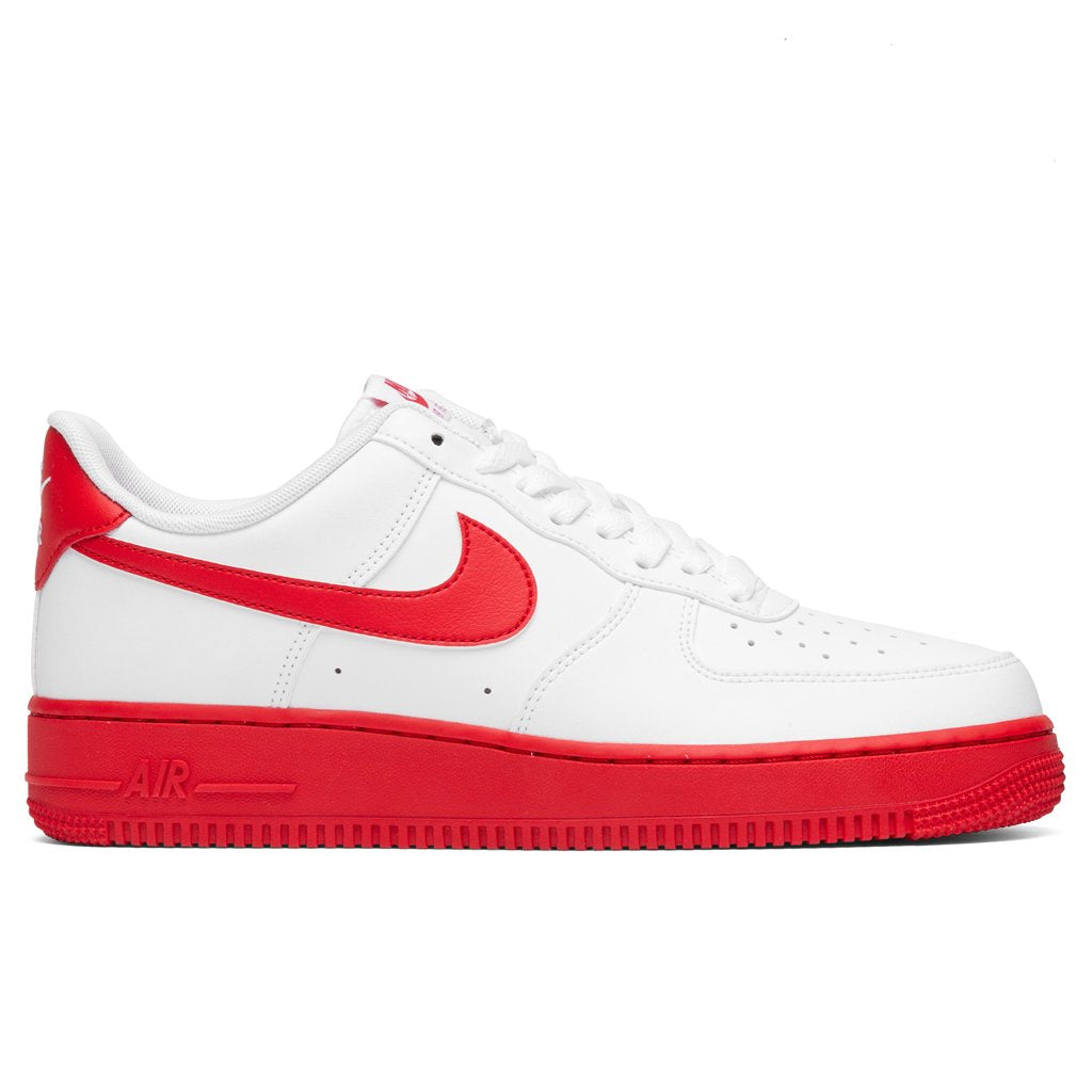 Nike Air Force 1 '07 - White/University Red Midsole