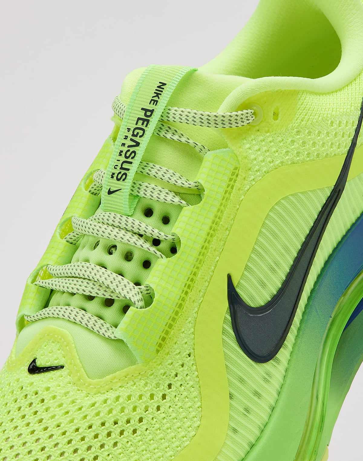 Nike Pegasus Premium
