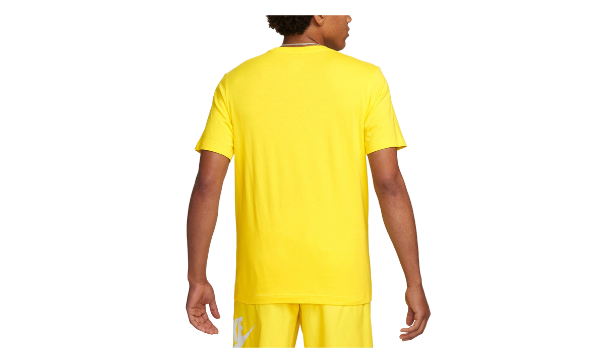 Nike Sportswear Club T-Shirt "Lightning" AR4997 718