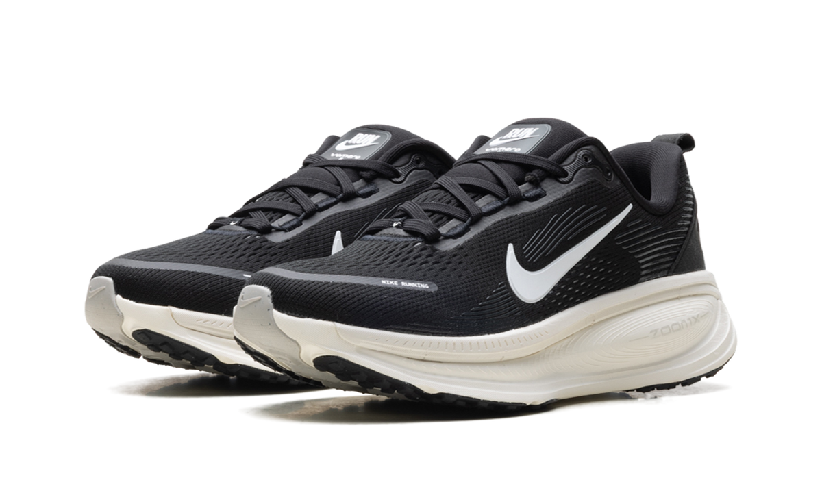 Nike Vomero 18 WMNS "Black Summit White" HM6804 005