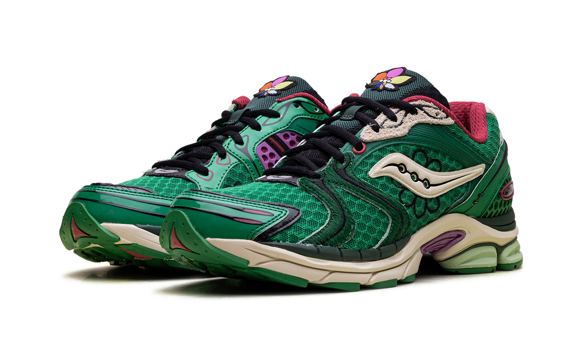 Saucony Progrid Triumph 4 "Jae Tips Flowers Grow Uptown Sugar Maple" S70966 4