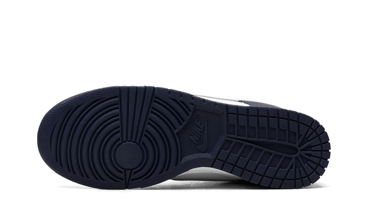 Nike Dunk Low "Game Royal Navy" FQ8826 100