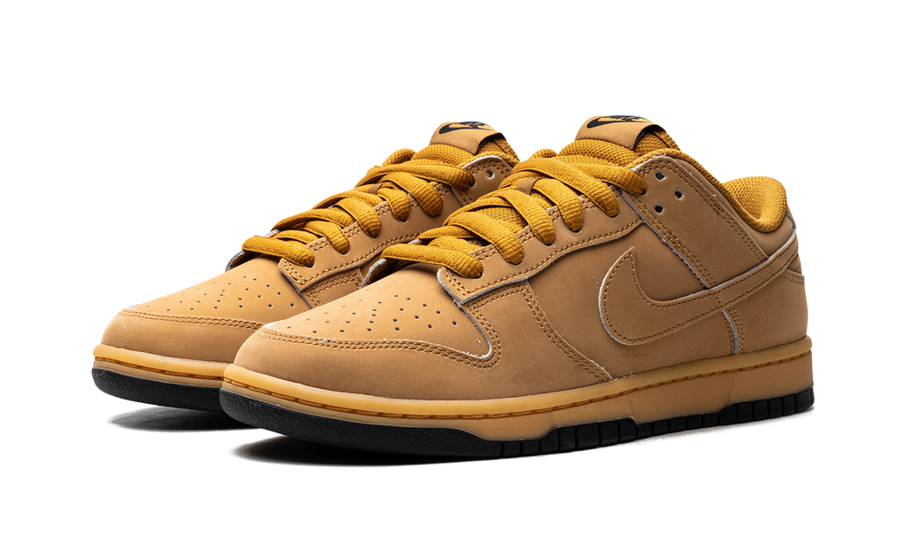 Nike Dunk Low Retro SE "Wheat Gum" HQ1932 700