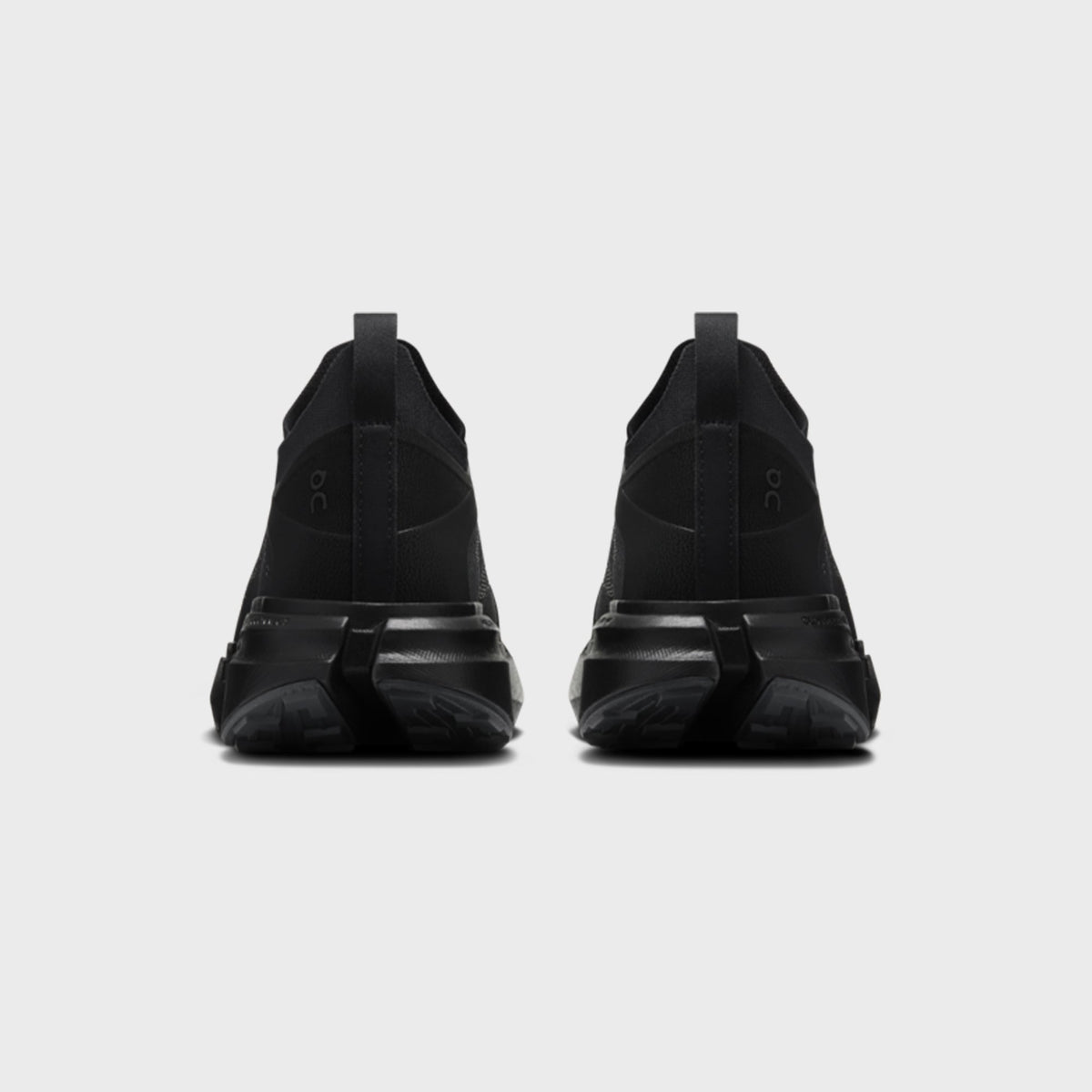 On Running x Post Archive Faction Cloudsoma - Black / Black
