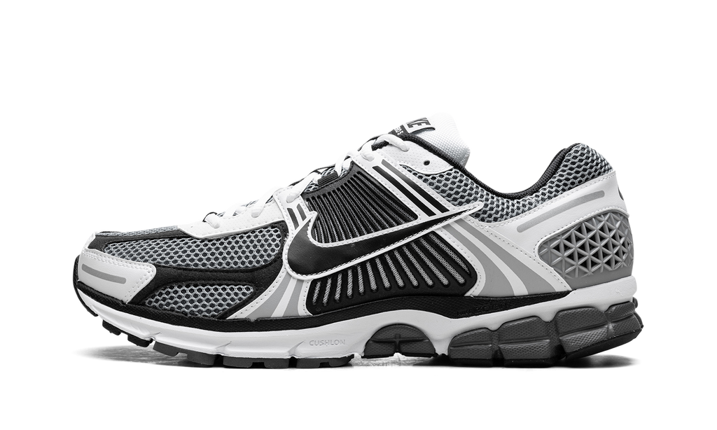 Nike Zoom Vomero 5 SE SP "Black / Metallic Silver" CI1694 001