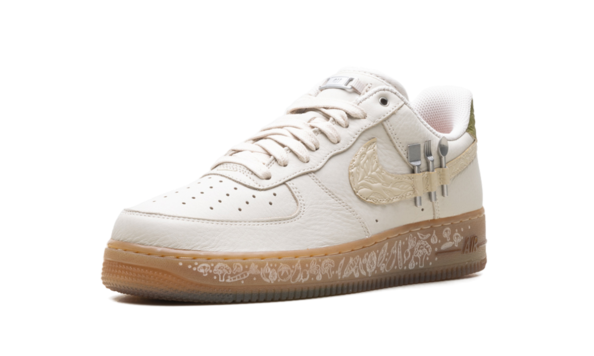 Nike Air Force 1 "Doernbecher" IO7688 921