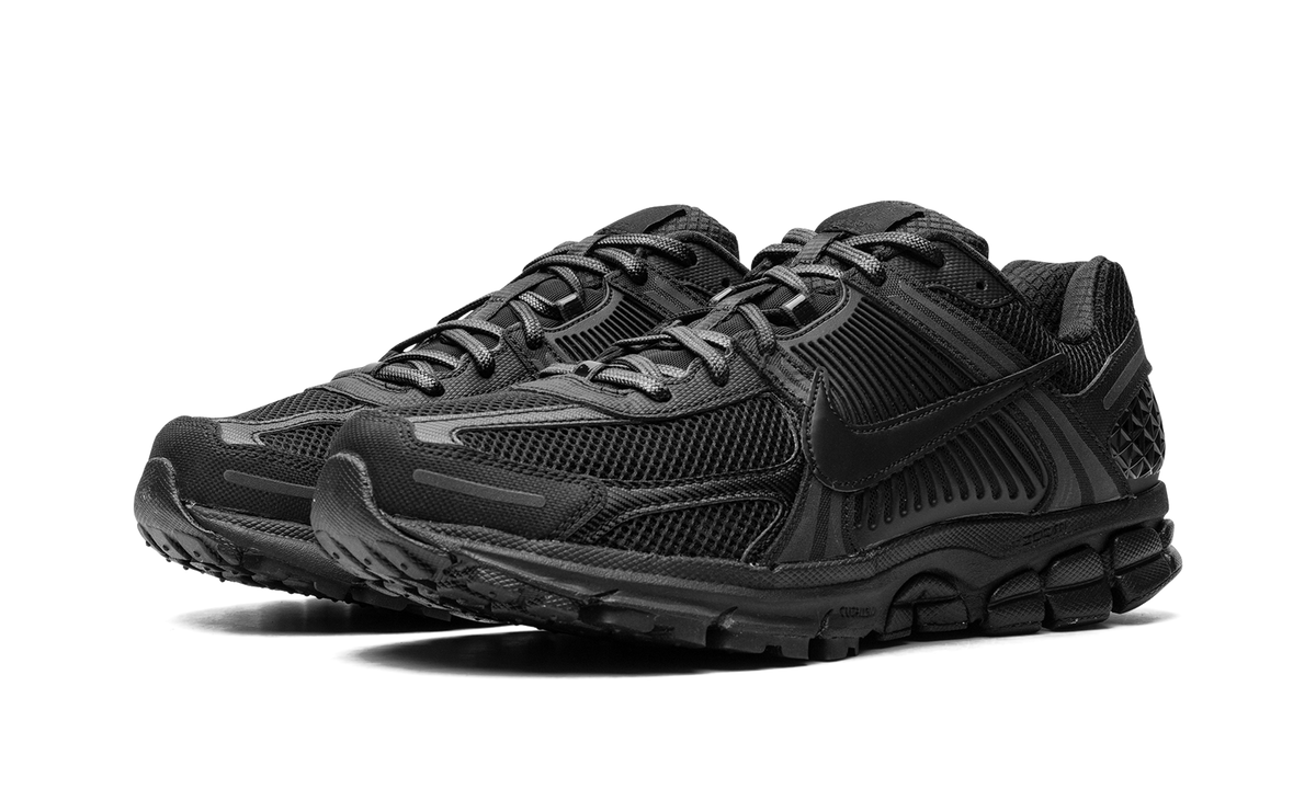 Nike Zoom Vomero 5 "Triple Black" BV1358 003