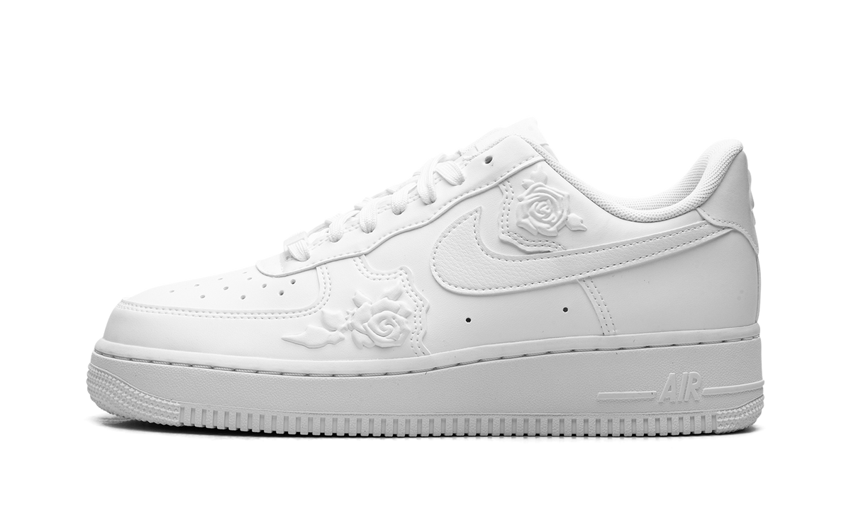 Nike Air Force 1 '07 WMNS "White Roses" HF2016 100