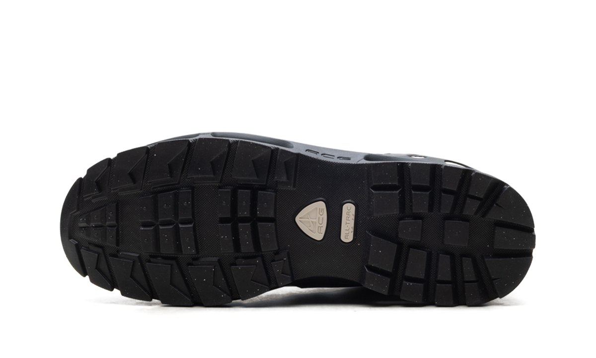 Nike Air Max Goadome Low "Polka Dot - Light Orewood Brown / Black" IR2174 100