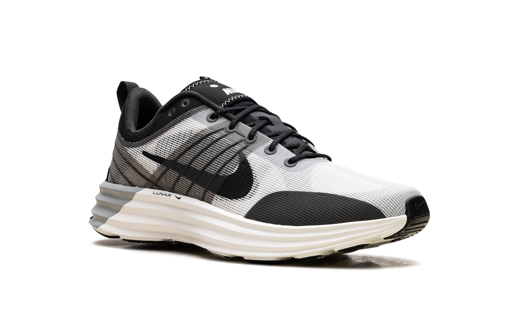 Nike Lunar Roam "Summit White Black" DV2440 102