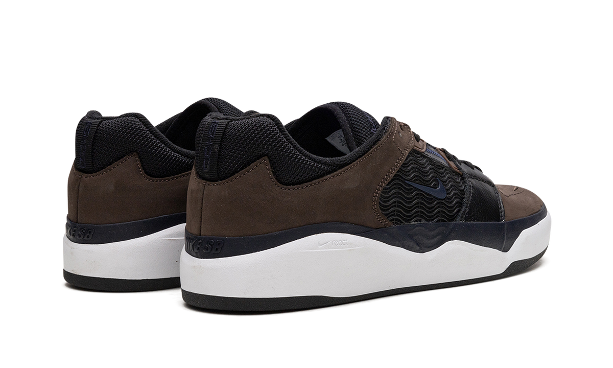 Nike SB Ishod Wair Premium "Baroque Brown" FD1144 200