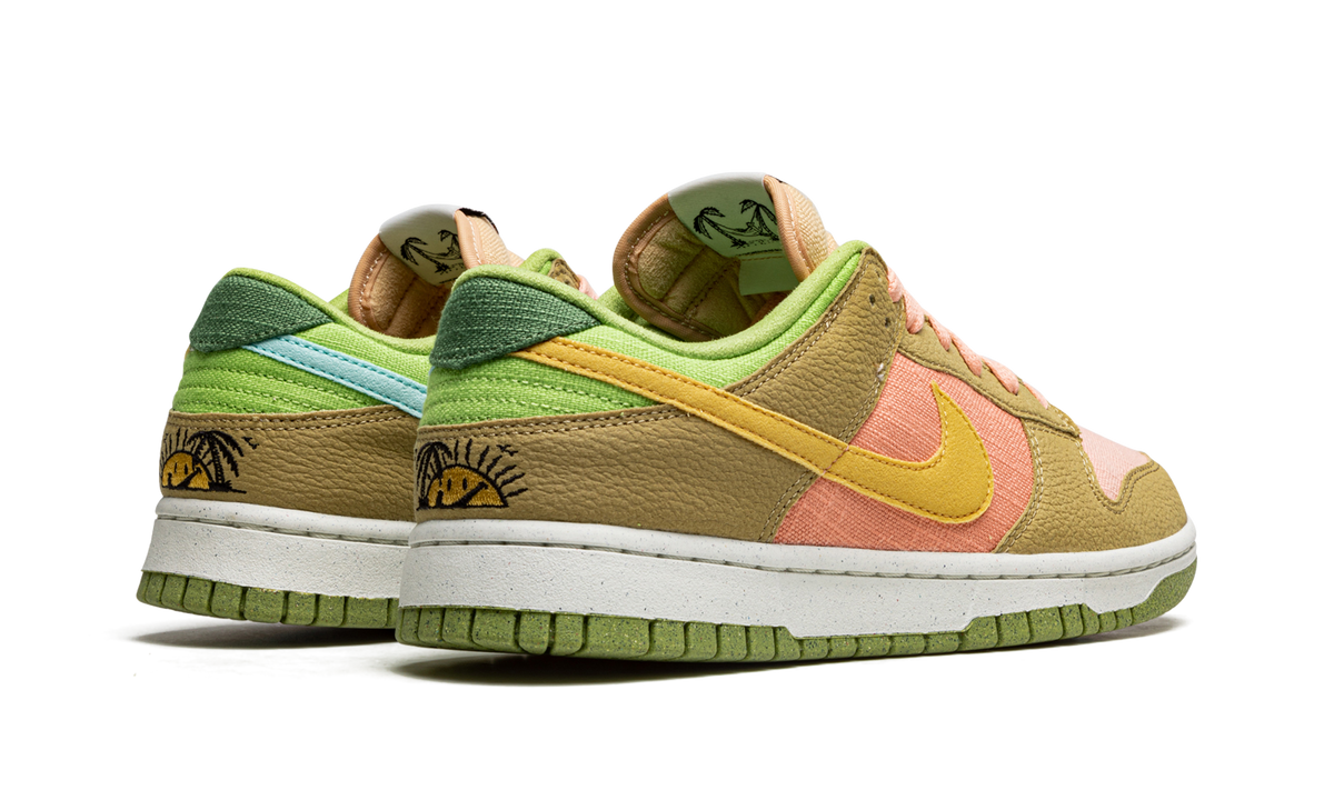 Nike Dunk Low "Sun Club" DM0583 800