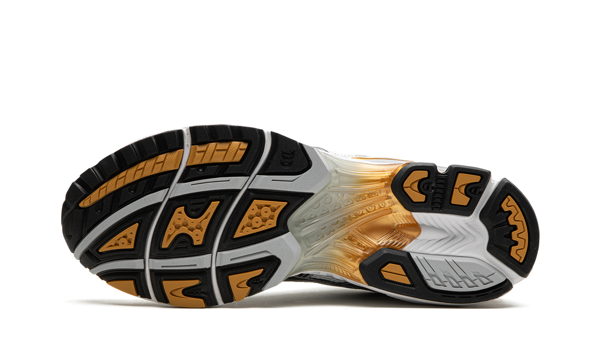 ASICS Gel-Kayano 14 "White / Pure Gold" 1201A019 102