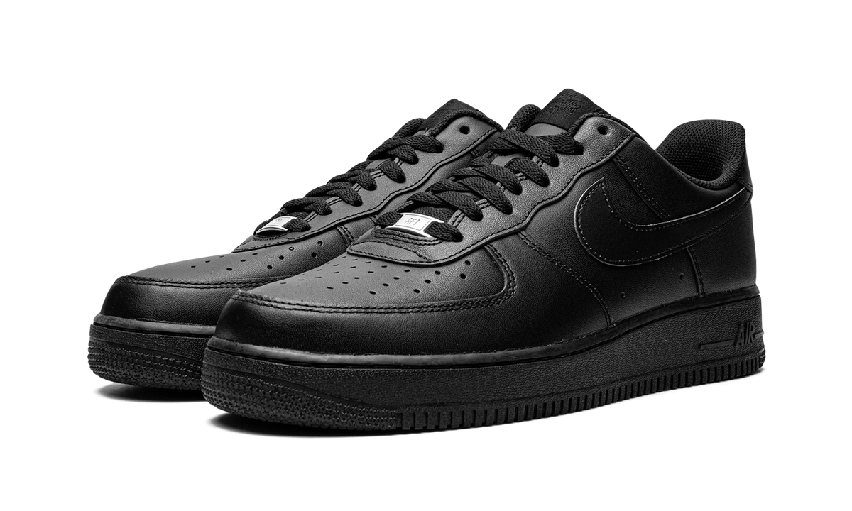 Nike Air Force 1 Low '07 "Triple Black" 315122 001