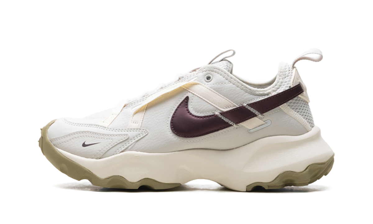 Nike TC 7900 WMNS "Light Bone Burgundy Crush" DD9682 003