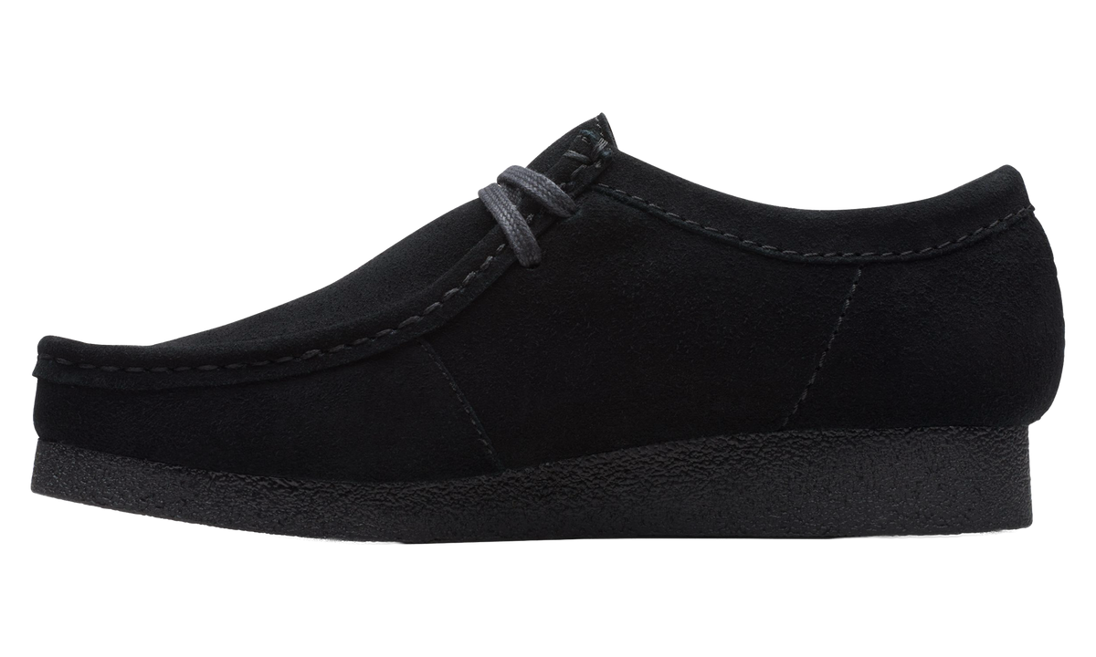 CLARKS Wallabee EVO "Black Suede" 26172820