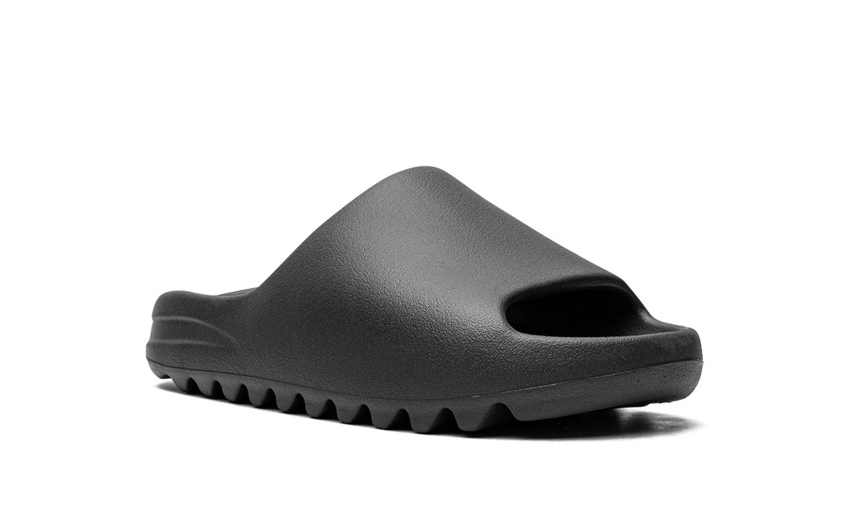 Yeezy Slide "Onyx 2022/2023" HQ6448