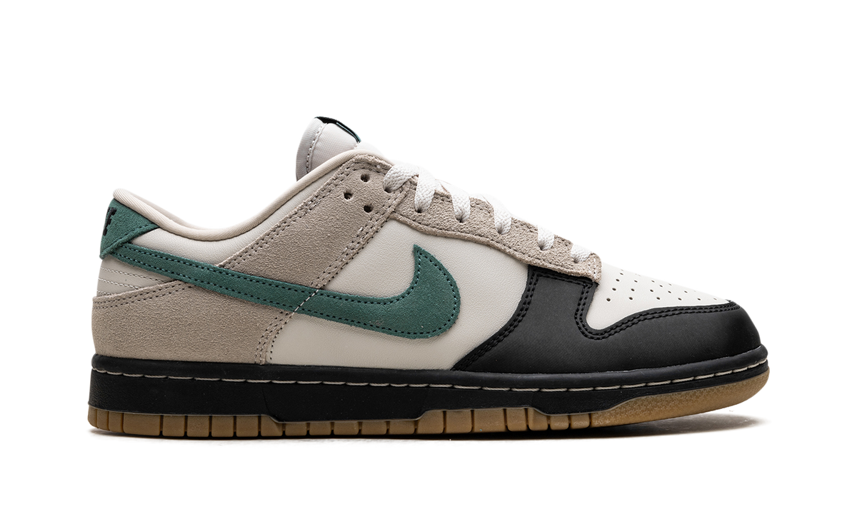 Nike Dunk Low "Brown Bicoastal" HQ3483 104
