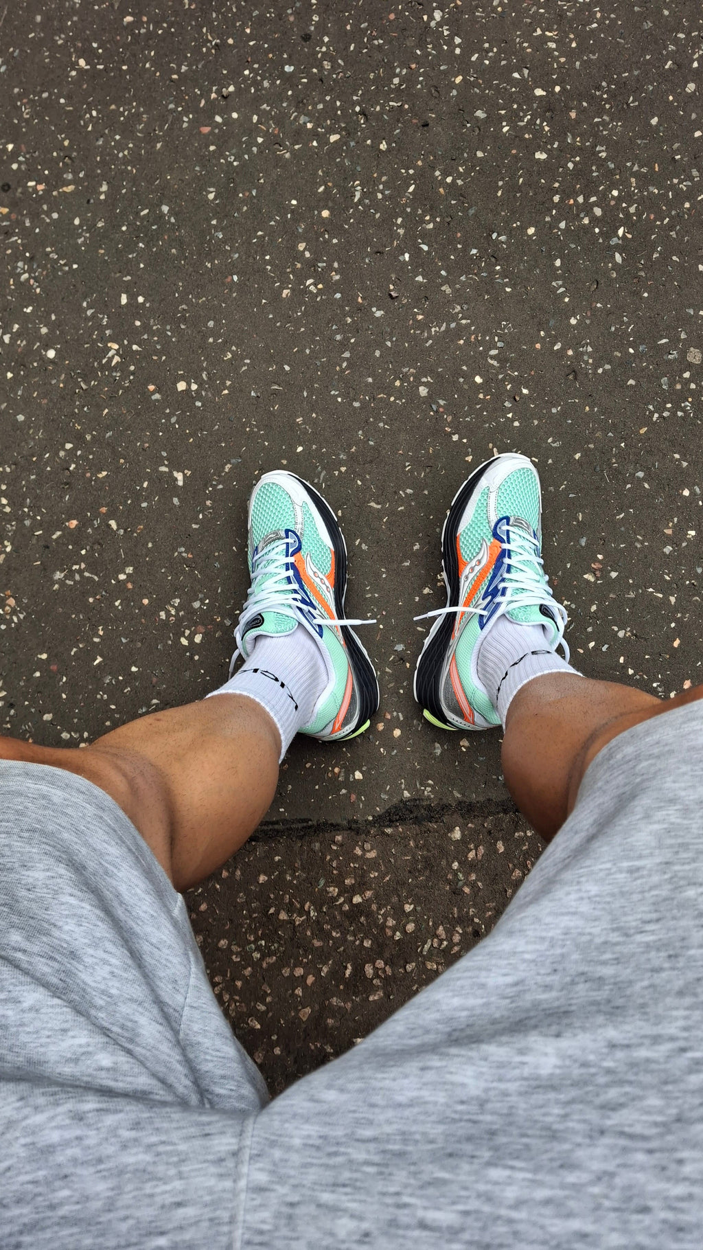Saucony Progrid Omni 9 OG 'Mint Multi'