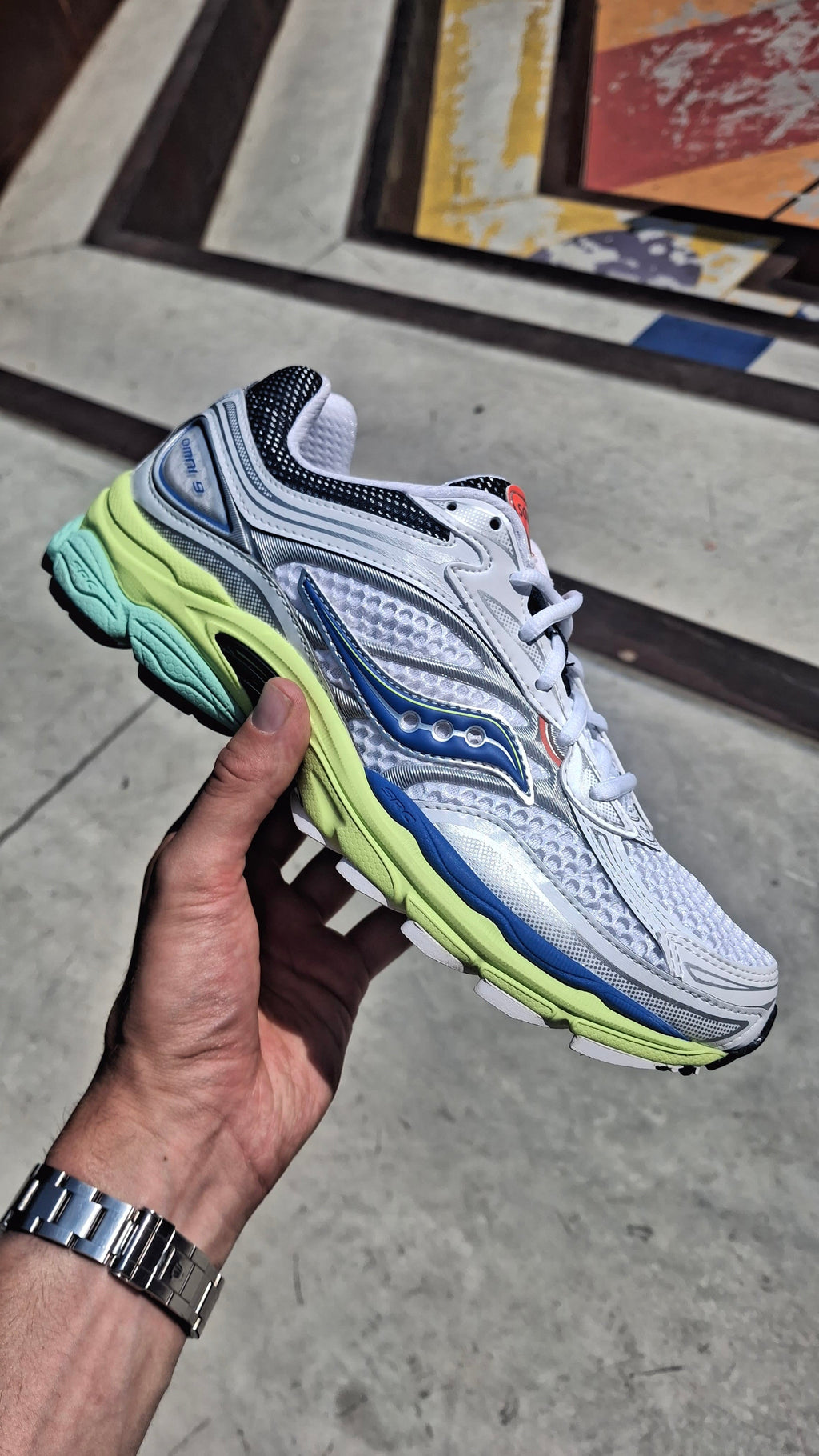 Saucony Progrid Omni 9 OG 'White Tart'