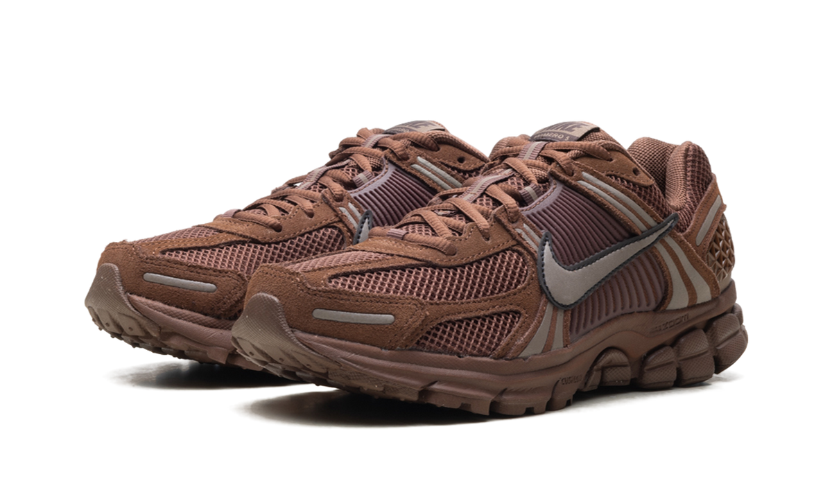 Nike Zoom Vomero 5 WMNS "Fauna Brown Velvet Brown" HQ0458 201