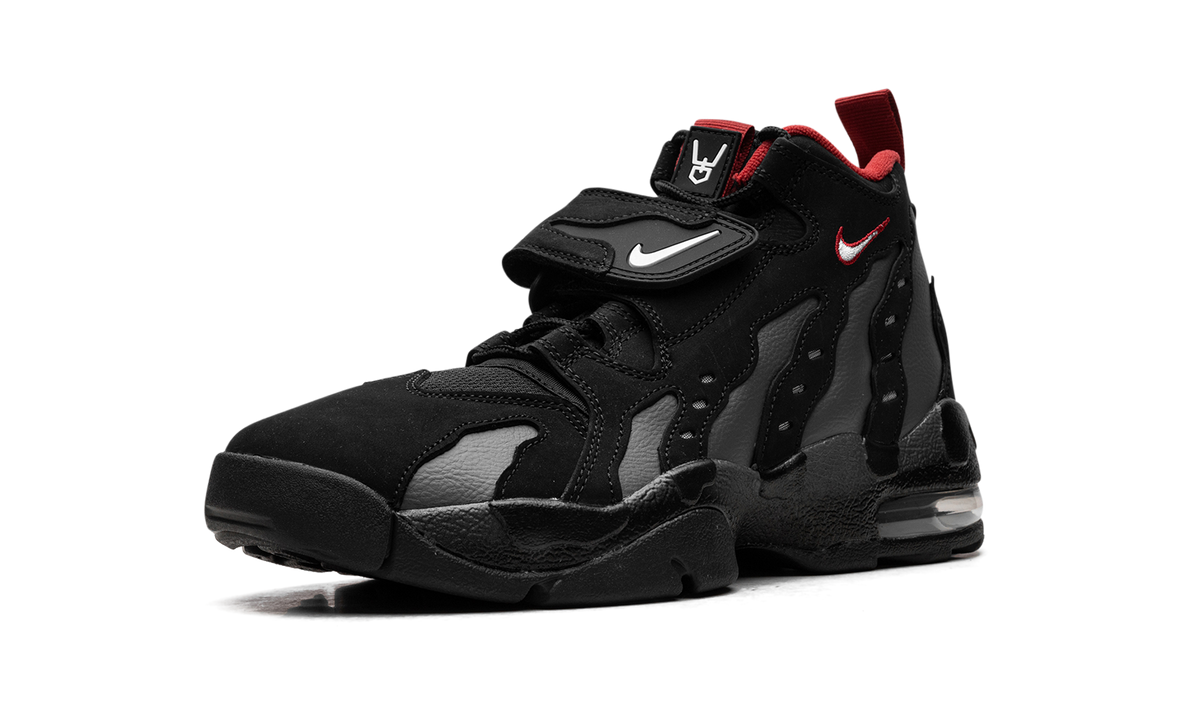 Nike AIR DT MAX '96 "Falcons" HQ3620 010