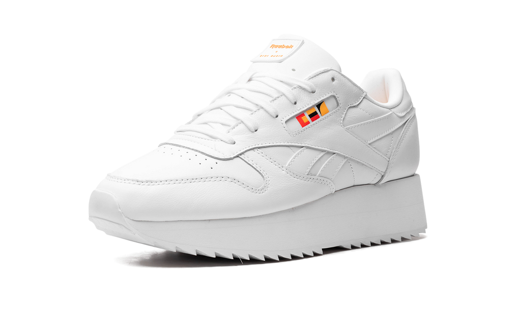 Reebok CLASSIC LEATHER DOUBLE WMNS "Gigi Hadid" DV5391