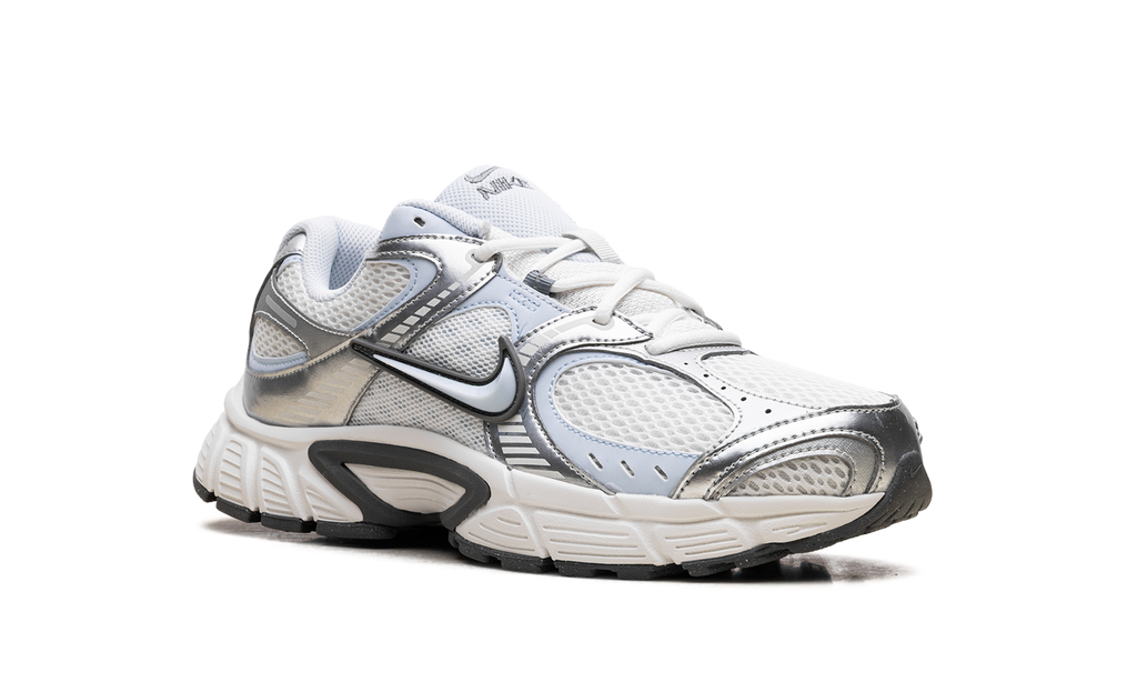 Nike V5 RNR WMNS "Summit White Blue Tint Photon Dust Smoke Grey" HQ7901 103