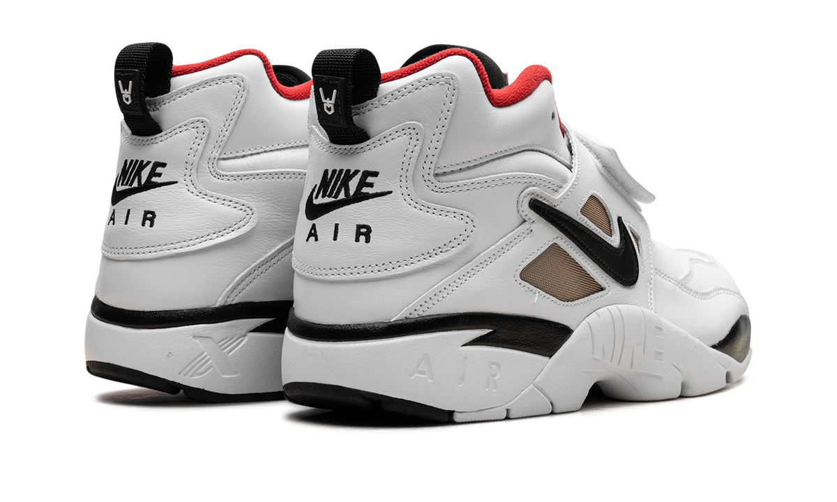 Nike Air Diamond Turf Proto '92 "Atlanta Falcons" IB2239 100