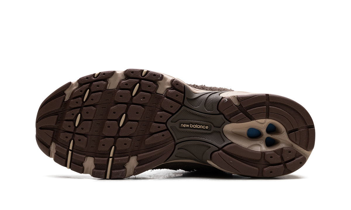 New Balance 530 "Dark Mushroom" MR530SNC
