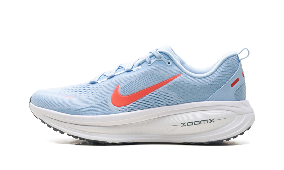 Nike Vomero 18 "Ice Blue / White / Blue Fox / Bright Crimson" IQ9406 411