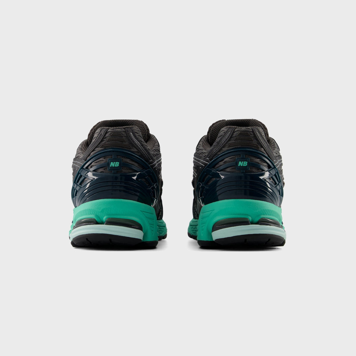 New Balance 1906R - Black Metallic / Deep End
