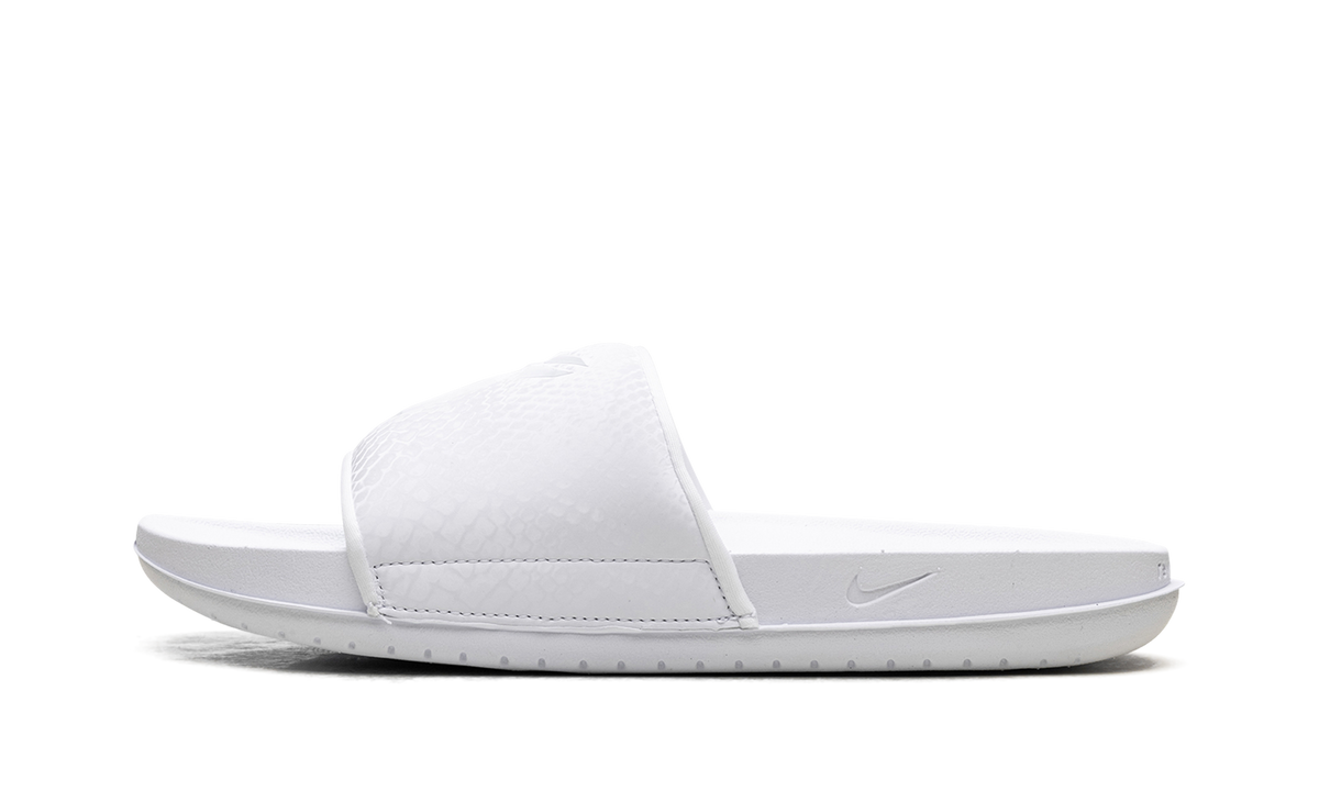 Nike Kobe Offcourt Slide "Triple White" IF2870 100